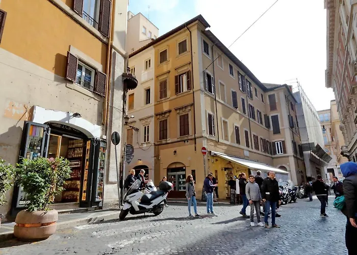 Rent In Trevi Fountain Apartment Rom